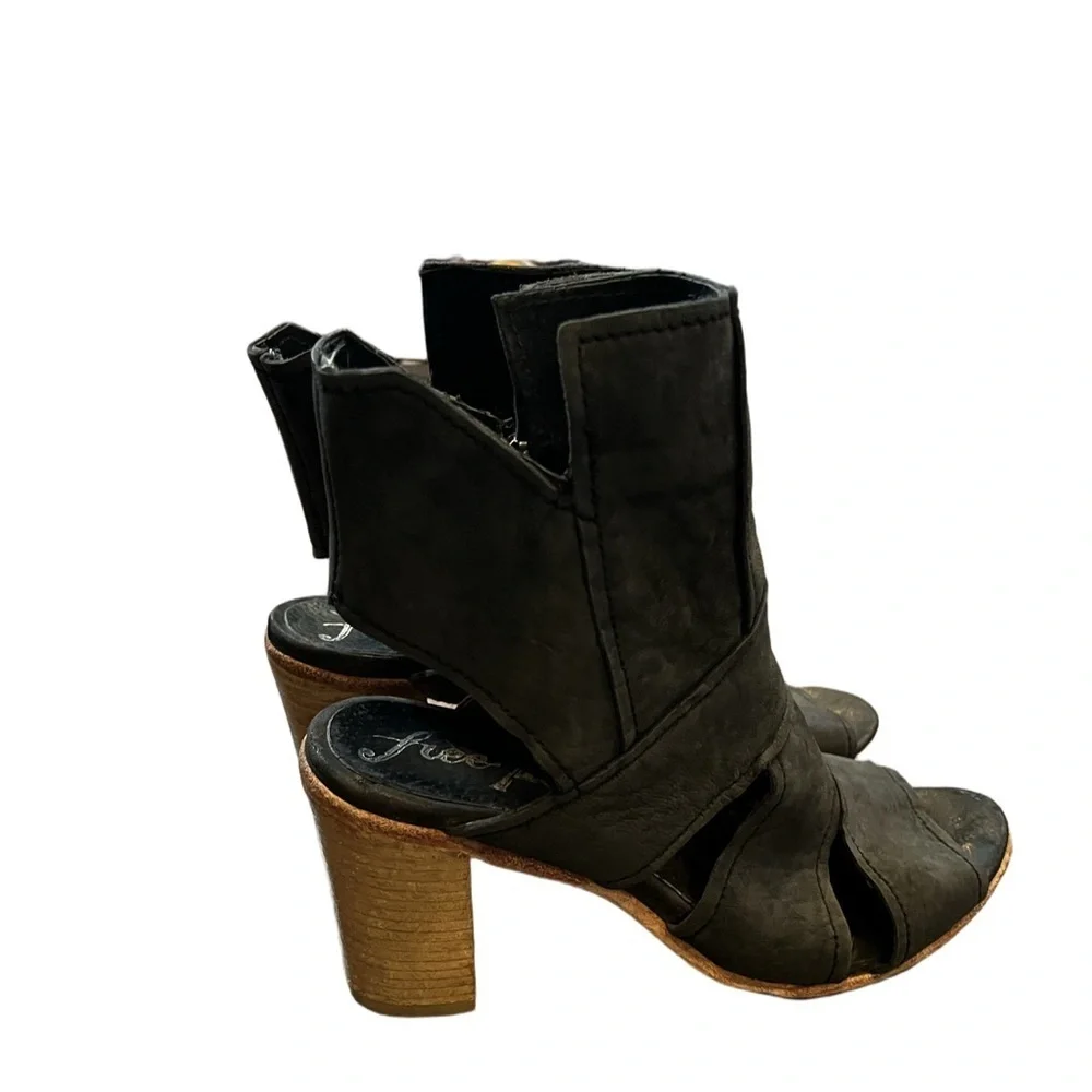 Free people black Effie block heel